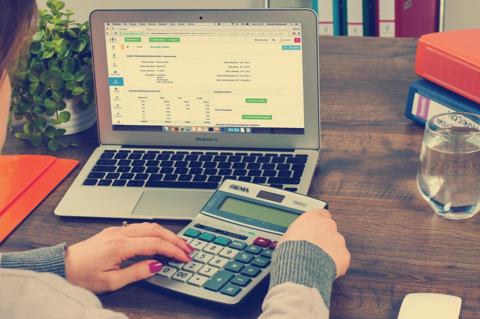 Besoin en fonds de roulement : calcul, formule et solutions pour le réduire